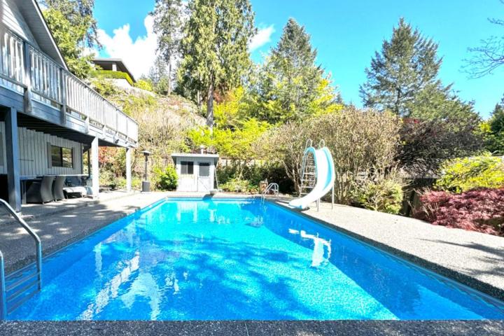 4702 Willow Place, Caulfeild, West Vancouver 2