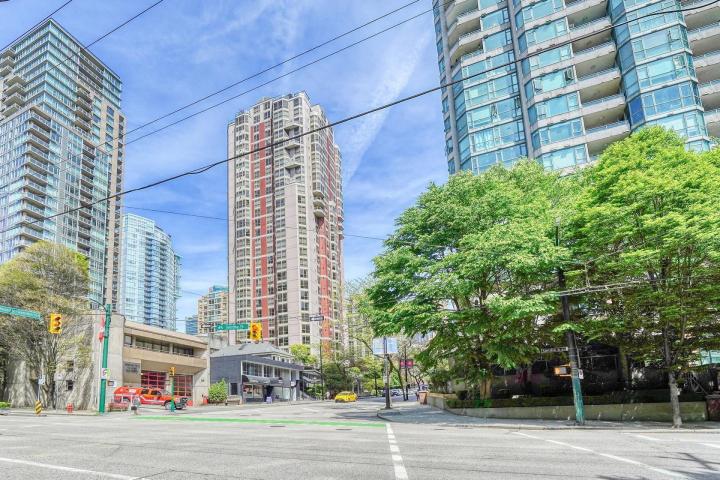 3005 - 867 Hamilton Street, Downtown VW, Vancouver West 2