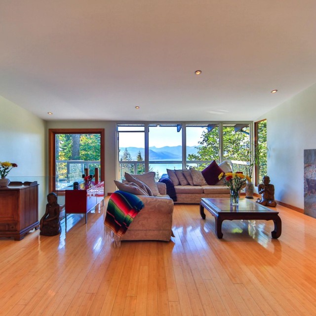 Photo 5 at 170 Highview Place, Lions Bay, West Vancouver
