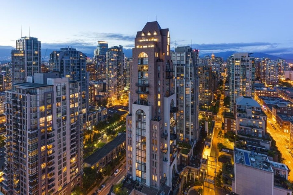 Photo 1 at 702 - 1280 Richards Street, Yaletown, Vancouver West