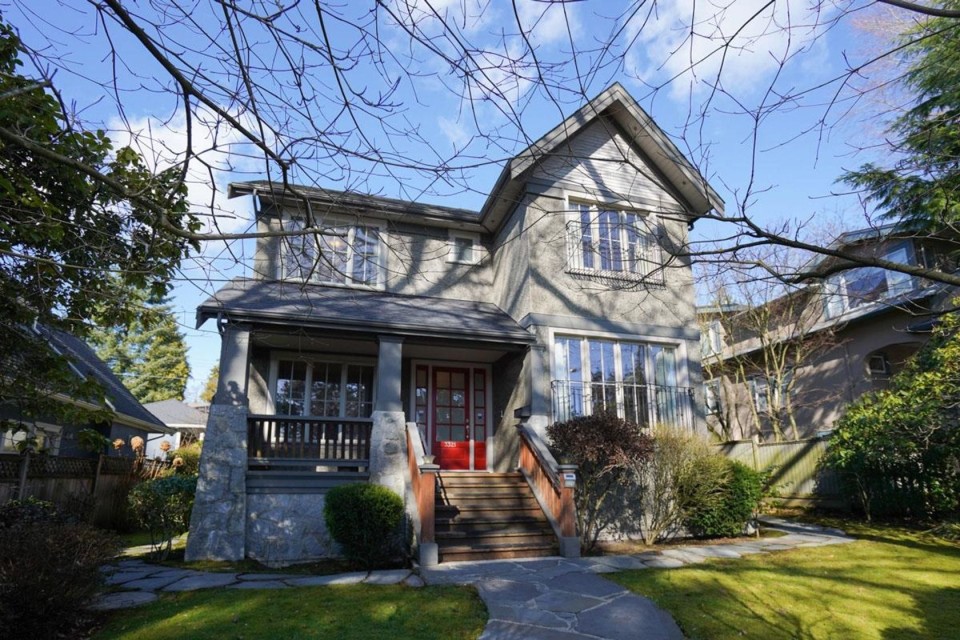 Photo 1 at 3321 Mayfair Avenue, Dunbar, Vancouver West