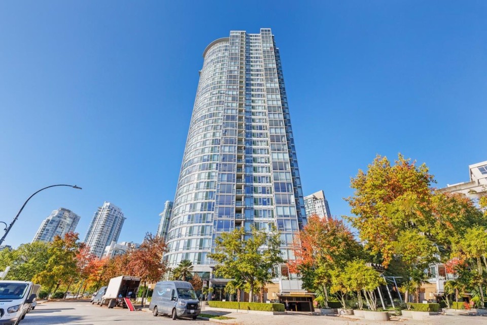 Photo 40 at 3902 - 1033 Marinaside Crescent, Yaletown, Vancouver West