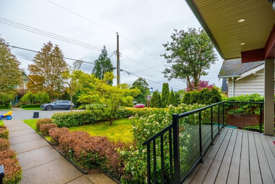 Photo 5 at 638 W 15th Street, Central Lonsdale, North Vancouver