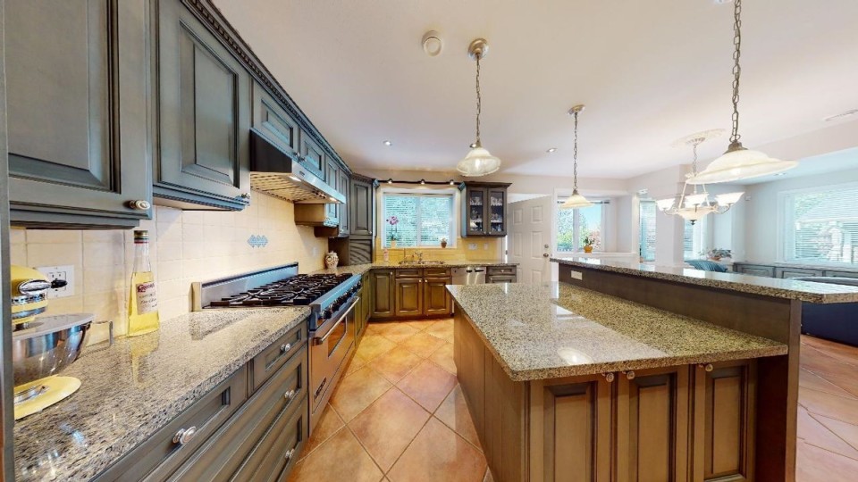 Photo 16 at 467 W Kings Road, Upper Lonsdale, North Vancouver