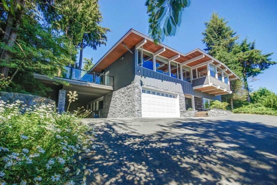 Photo 1 at 865 Highland Drive, British Properties, West Vancouver