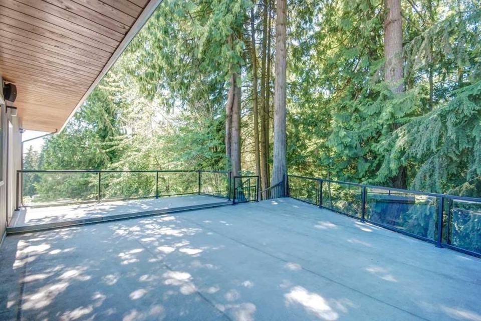 Photo 19 at 865 Highland Drive, British Properties, West Vancouver