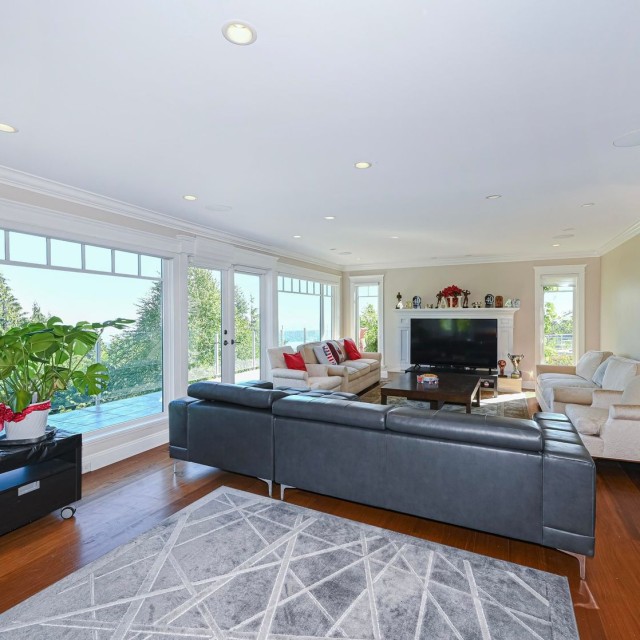 Photo 5 at 1444 Sandhurst Place, Chartwell, West Vancouver