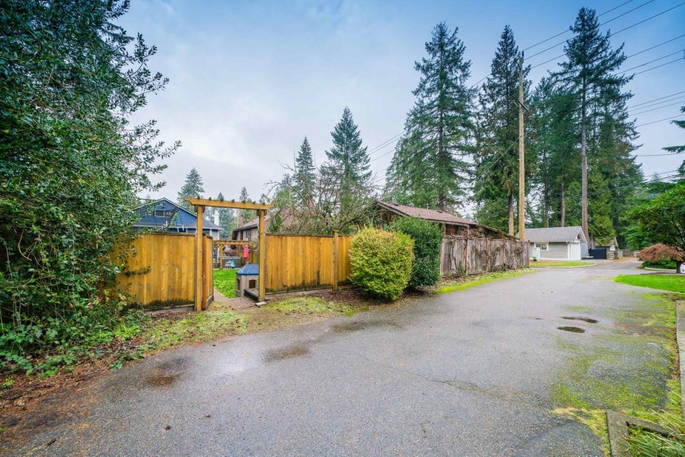 Photo 5 at 1219 W 22nd Street, Pemberton Heights, North Vancouver