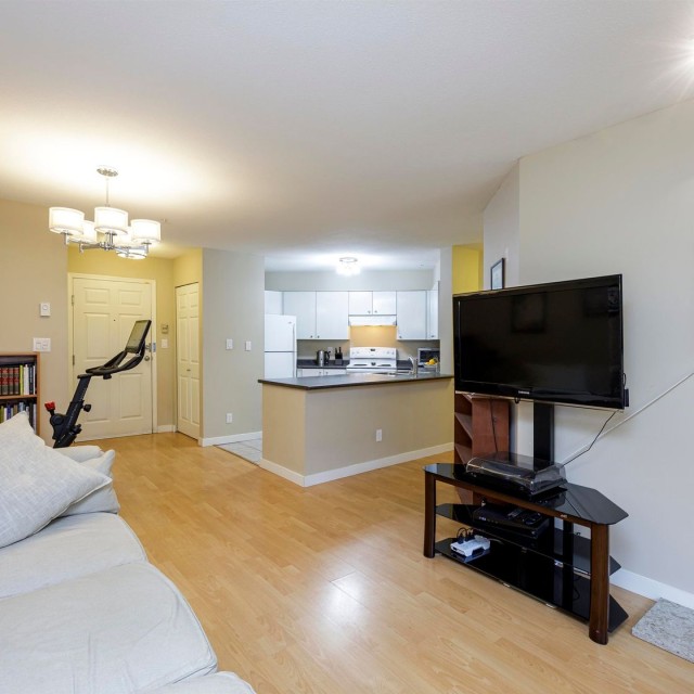 Photo 4 at 201 - 150 W 22nd Street, Central Lonsdale, North Vancouver