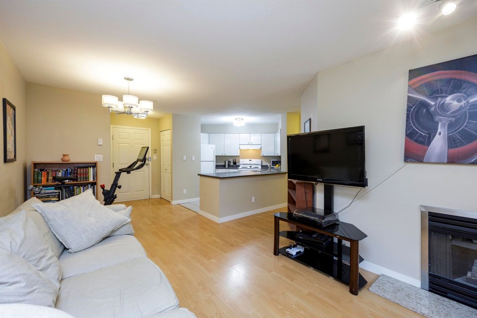 Photo 4 at 201 - 150 W 22nd Street, Central Lonsdale, North Vancouver