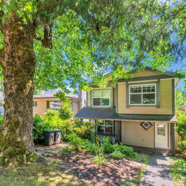 Photo 1 at 1553 Burrill Avenue, Lynn Valley, North Vancouver