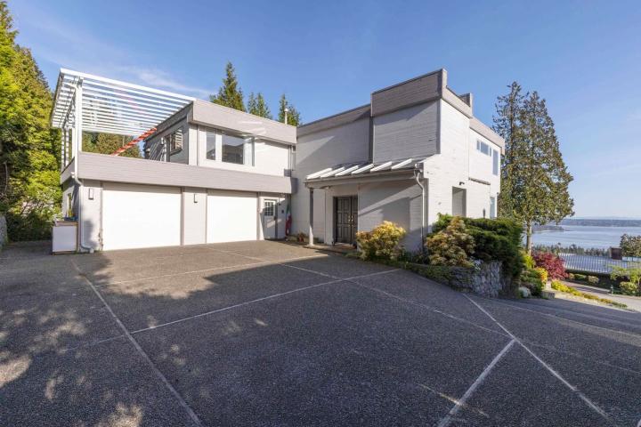 2206 Westhill Drive, Westhill, West Vancouver 2