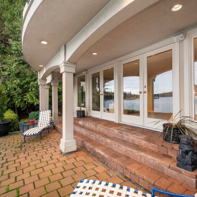 Photo 33 at 4527 Stonehaven Avenue, Deep Cove, North Vancouver