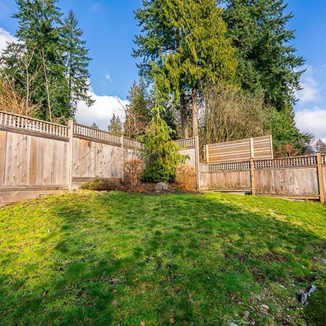 Photo 37 at 314 E Carisbrooke Road, Upper Lonsdale, North Vancouver