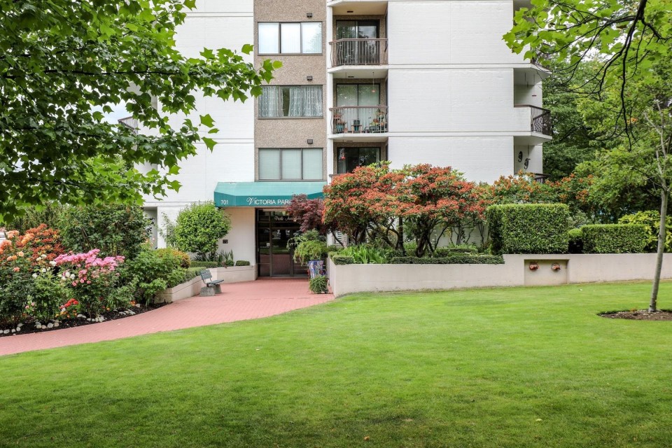 Photo 13 at 302 - 701 W Victoria Park, Central Lonsdale, North Vancouver