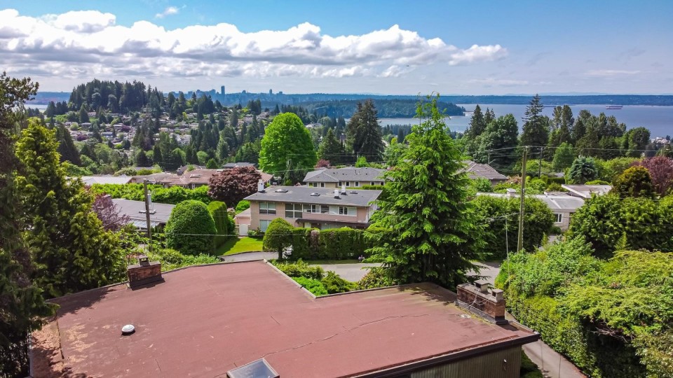 Photo 28 at 1085 Palmerston Avenue, British Properties, West Vancouver