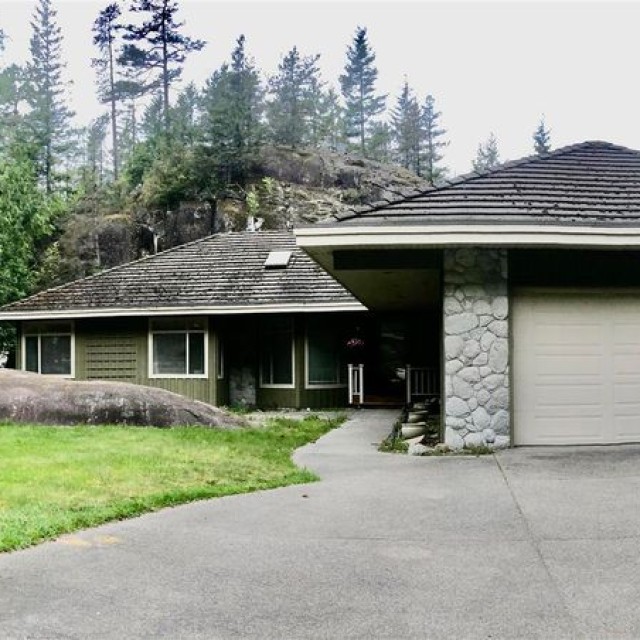 Photo 1 at 158 Stonegate Drive, Furry Creek, West Vancouver
