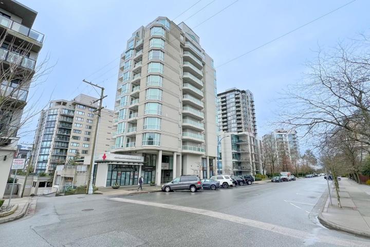 702 - 125 W 2nd Street, Lower Lonsdale, North Vancouver 2
