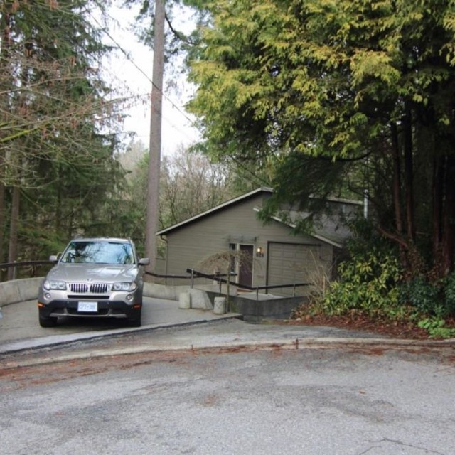 Photo 7 at 626 W 22nd Street, Mosquito Creek, North Vancouver