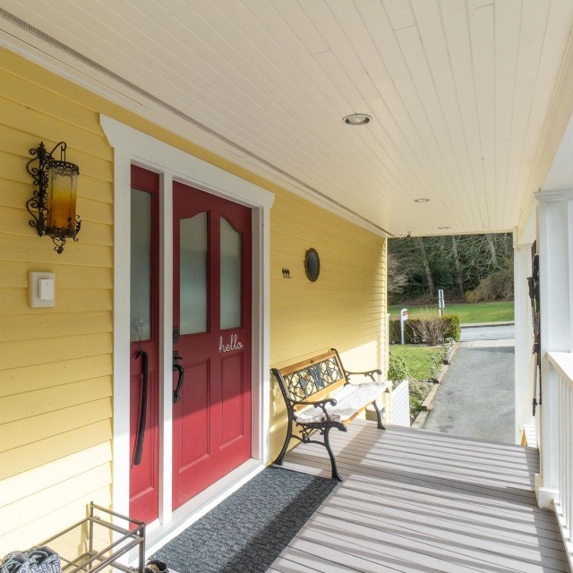 Photo 3 at 2035 Rockcliff Road, Deep Cove, North Vancouver