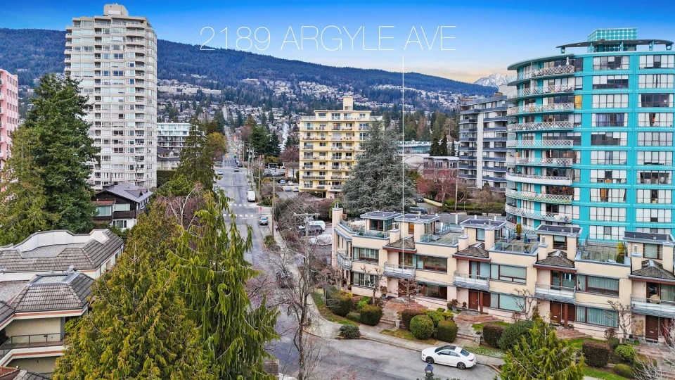 Photo 31 at 2189 Argyle Avenue, Dundarave, West Vancouver