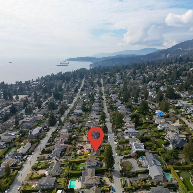 Photo 7 at 2250 Nelson Avenue, Dundarave, West Vancouver