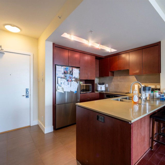 Photo 6 at 904 - 1320 Chesterfield Avenue, Central Lonsdale, North Vancouver
