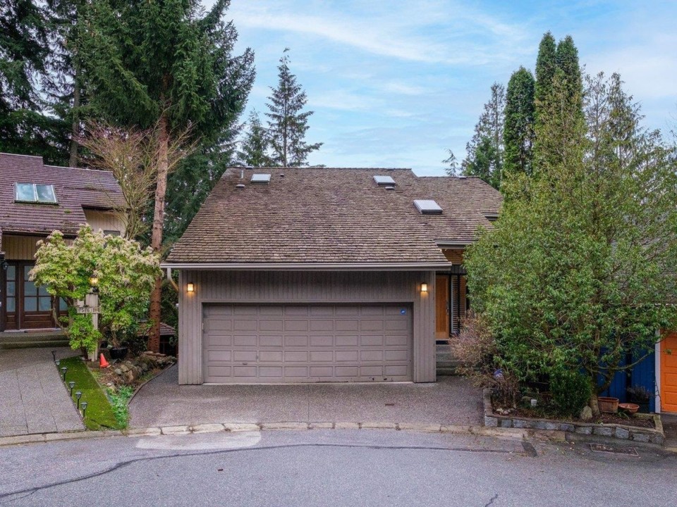 Photo 1 at 5615 Eagle Court, Grouse Woods, North Vancouver