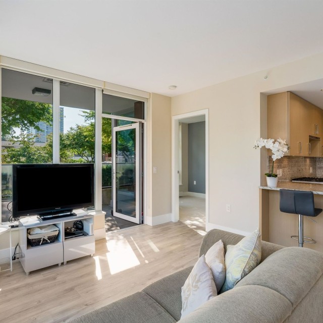 Photo 4 at 201 - 150 W 15th Street, Central Lonsdale, North Vancouver