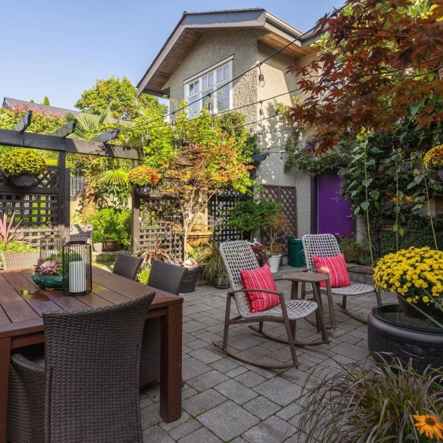 Photo 1 at 1251 Marine Drive, Ambleside, West Vancouver