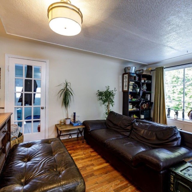 Photo 4 at 119 E Kings Road, Upper Lonsdale, North Vancouver