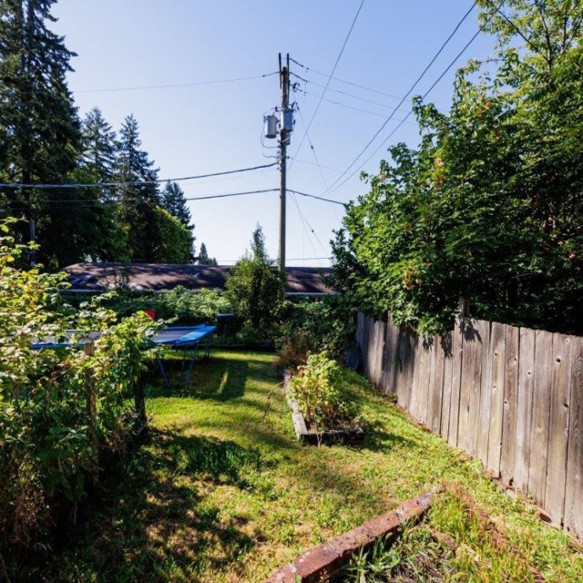 Photo 10 at 123 E Kings Road, Upper Lonsdale, North Vancouver