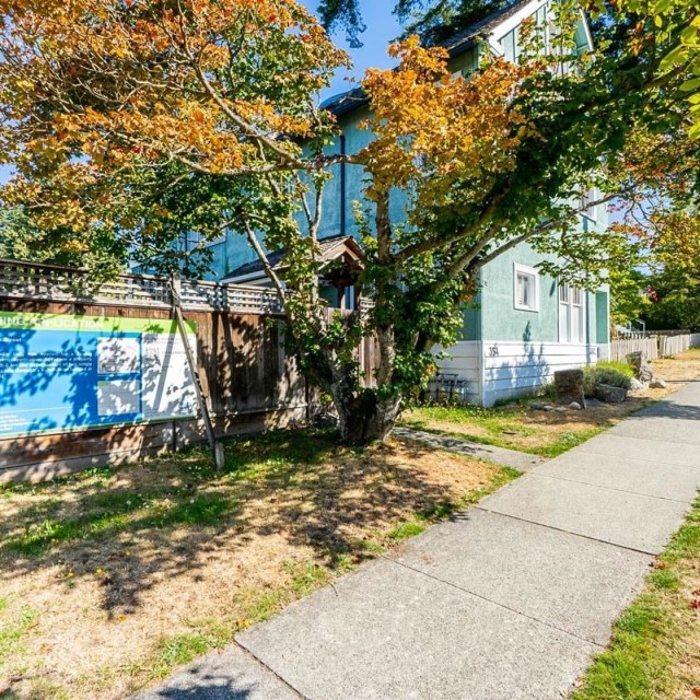 Photo 7 at 352 W 15th Street, Central Lonsdale, North Vancouver