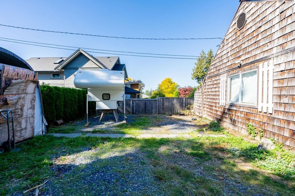 Photo 18 at 352 W 15th Street, Central Lonsdale, North Vancouver