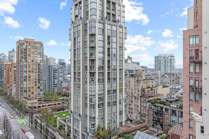 1603 - 1295 Richards Street, Downtown VW, Vancouver West 2