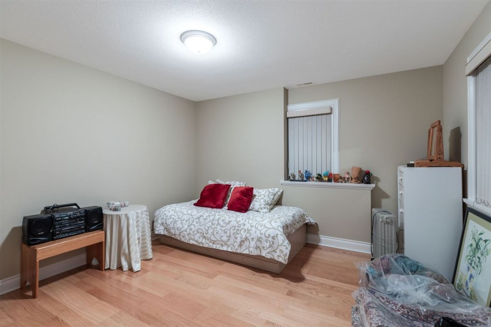 Photo 32 at 1440 Sandhurst Place, Chartwell, West Vancouver