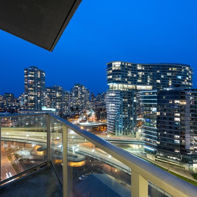 Photo 15 at 1807 - 918 Cooperage Way, Yaletown, Vancouver West