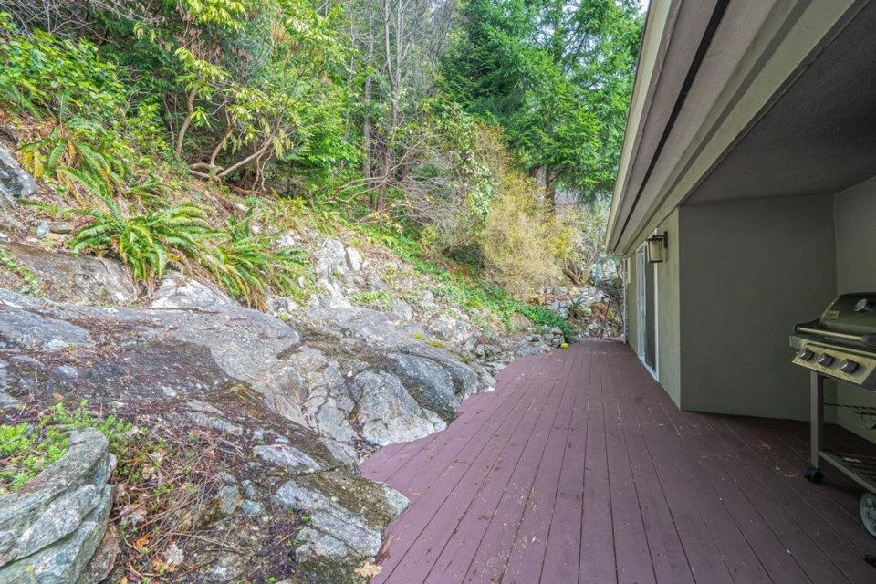 Photo 33 at 6945 Marine Drive, Whytecliff, West Vancouver