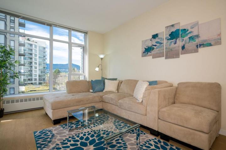 502 - 135 W 2nd Street, Lower Lonsdale, North Vancouver 2