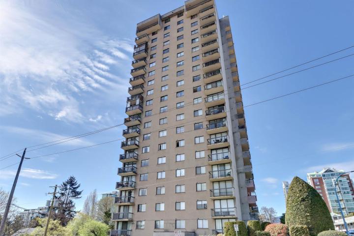 504 - 145 St. Georges Avenue, Lower Lonsdale, North Vancouver 2