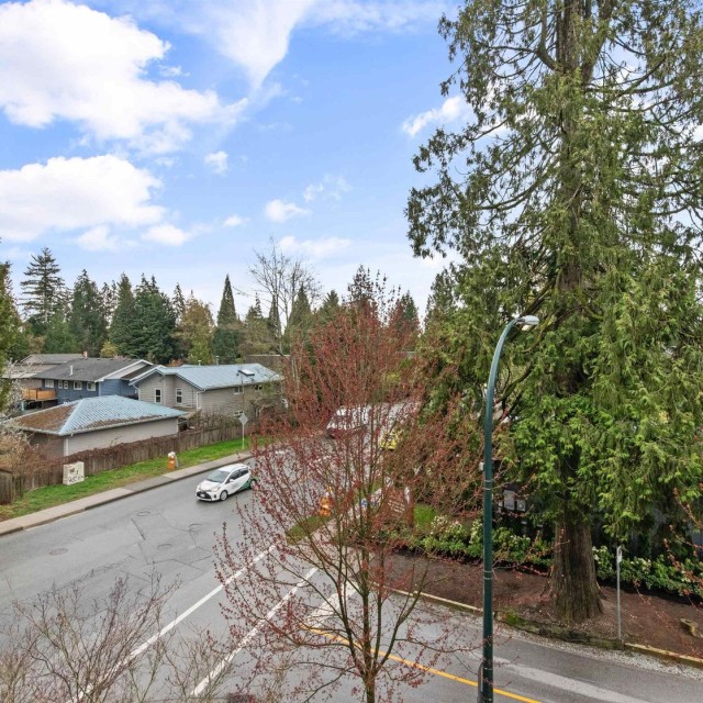 Photo 30 at 305 - 2665 Mountain Highway, Lynn Valley, North Vancouver