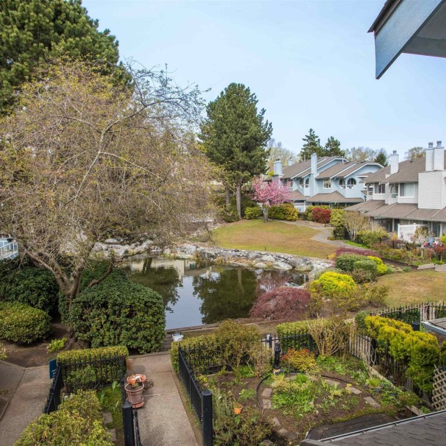 Photo 2 at 250 Waterleigh Drive, Marpole, Vancouver West