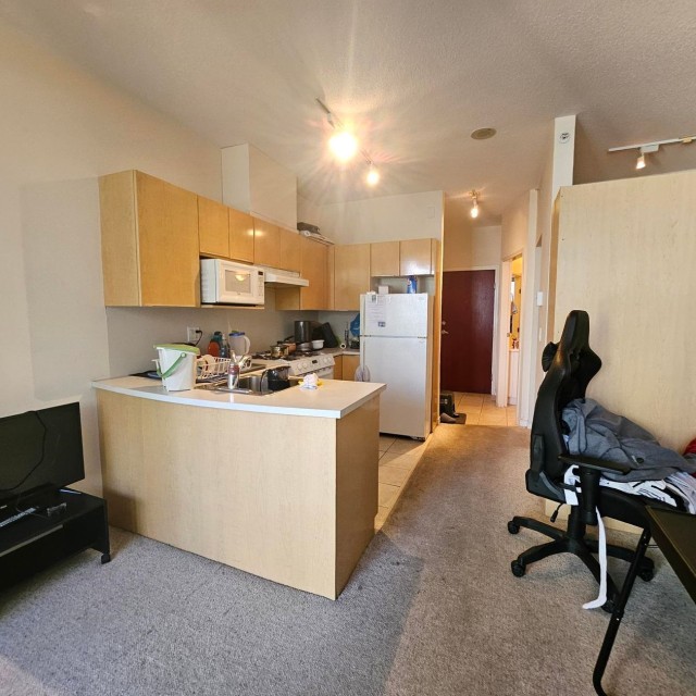 Photo 10 at 706 - 1239 W Georgia Street, Coal Harbour, Vancouver West