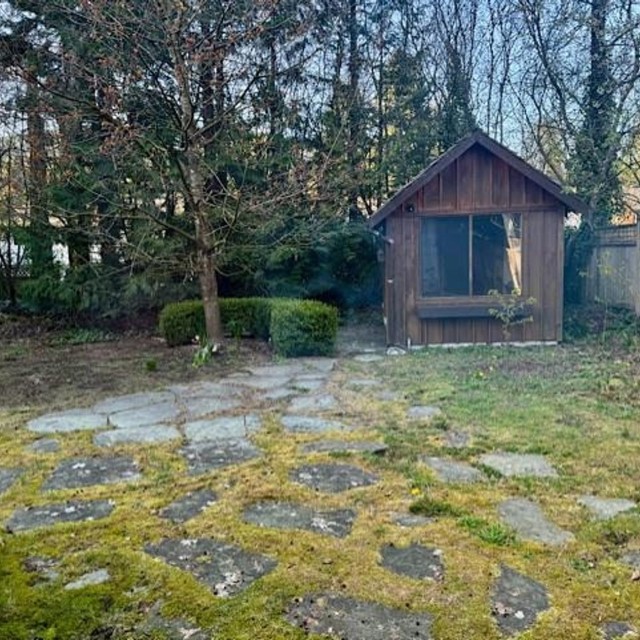 Photo 21 at 886 E 29th Street, Lynn Valley, North Vancouver