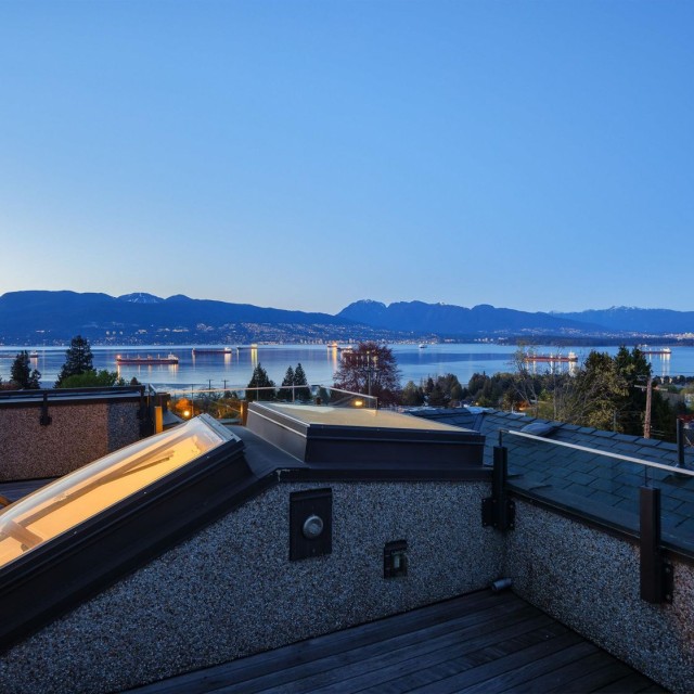 Photo 7 at 4606 W 3rd Avenue, Point Grey, Vancouver West