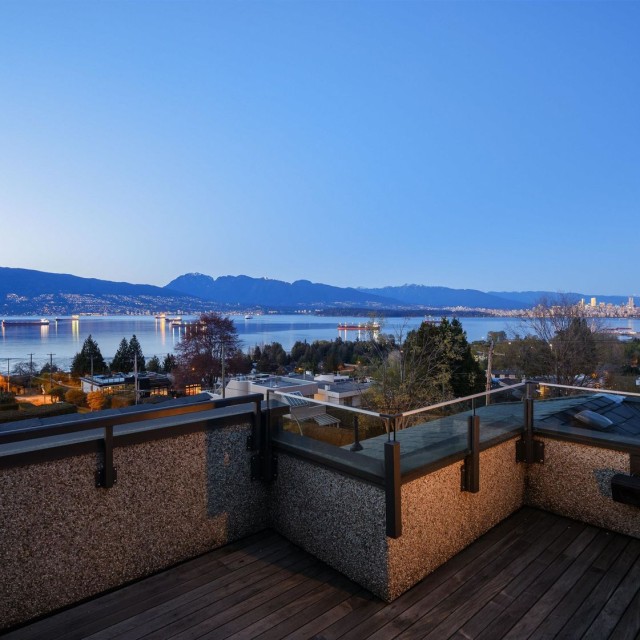 Photo 8 at 4606 W 3rd Avenue, Point Grey, Vancouver West
