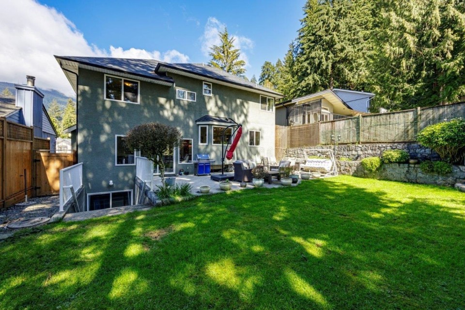 Photo 31 at 4575 Cliffmont Road, Deep Cove, North Vancouver
