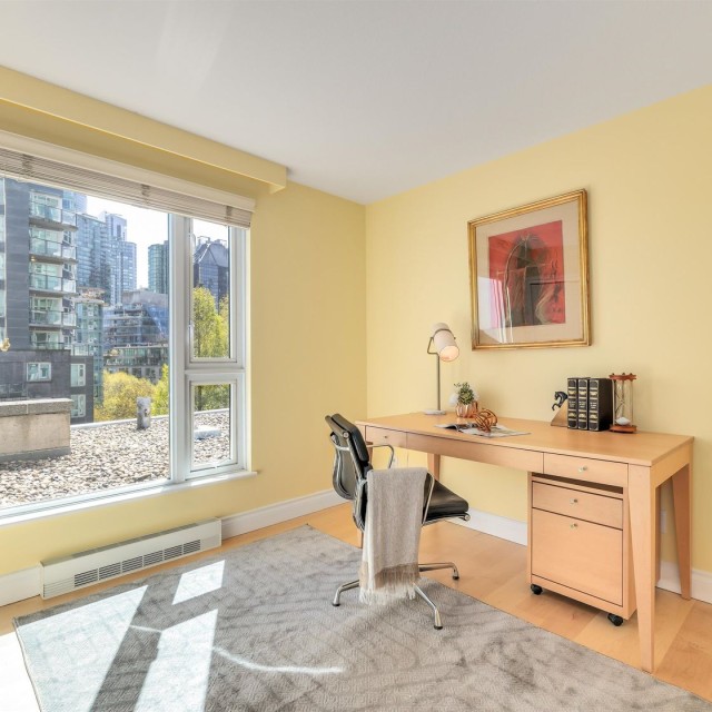 Photo 25 at 805 - 560 Cardero Street, Coal Harbour, Vancouver West