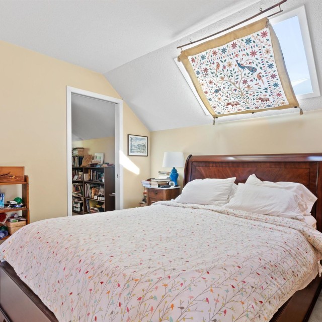 Photo 7 at 4278 W 12th Avenue, Point Grey, Vancouver West