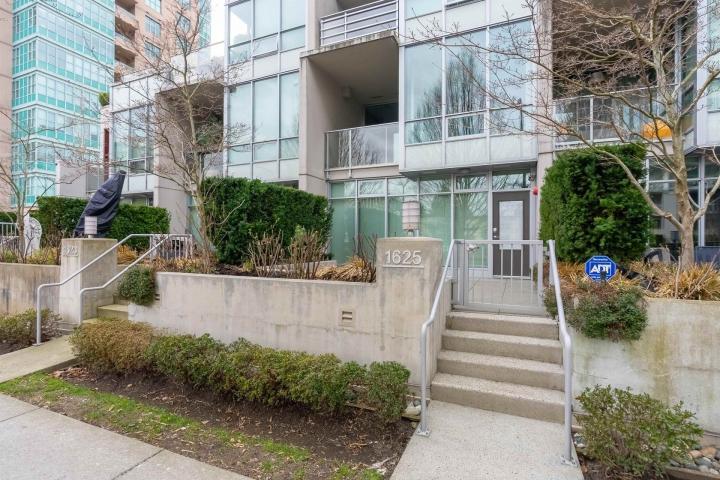 1625 Eastern Avenue, Central Lonsdale, North Vancouver 2